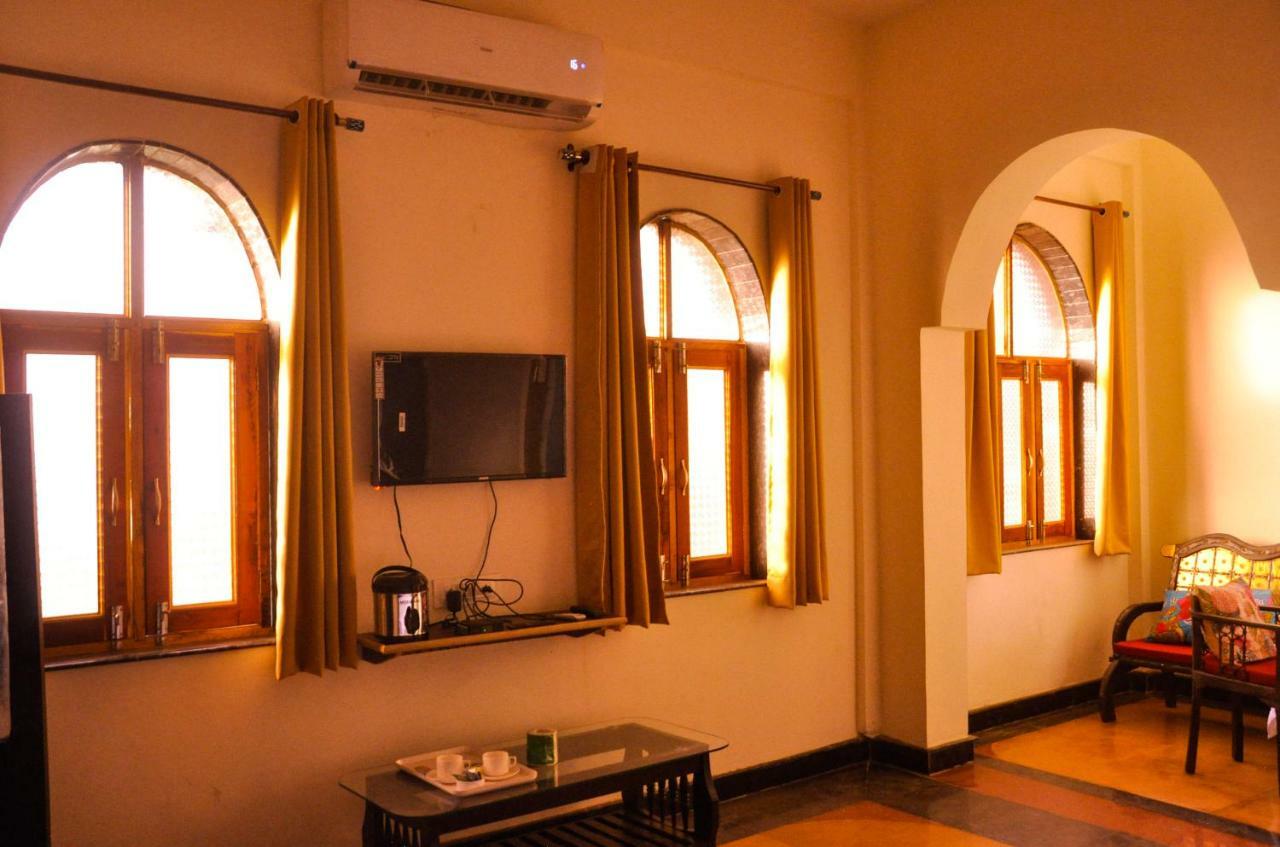 Hotel Vamdev Fort Pushkar Esterno foto